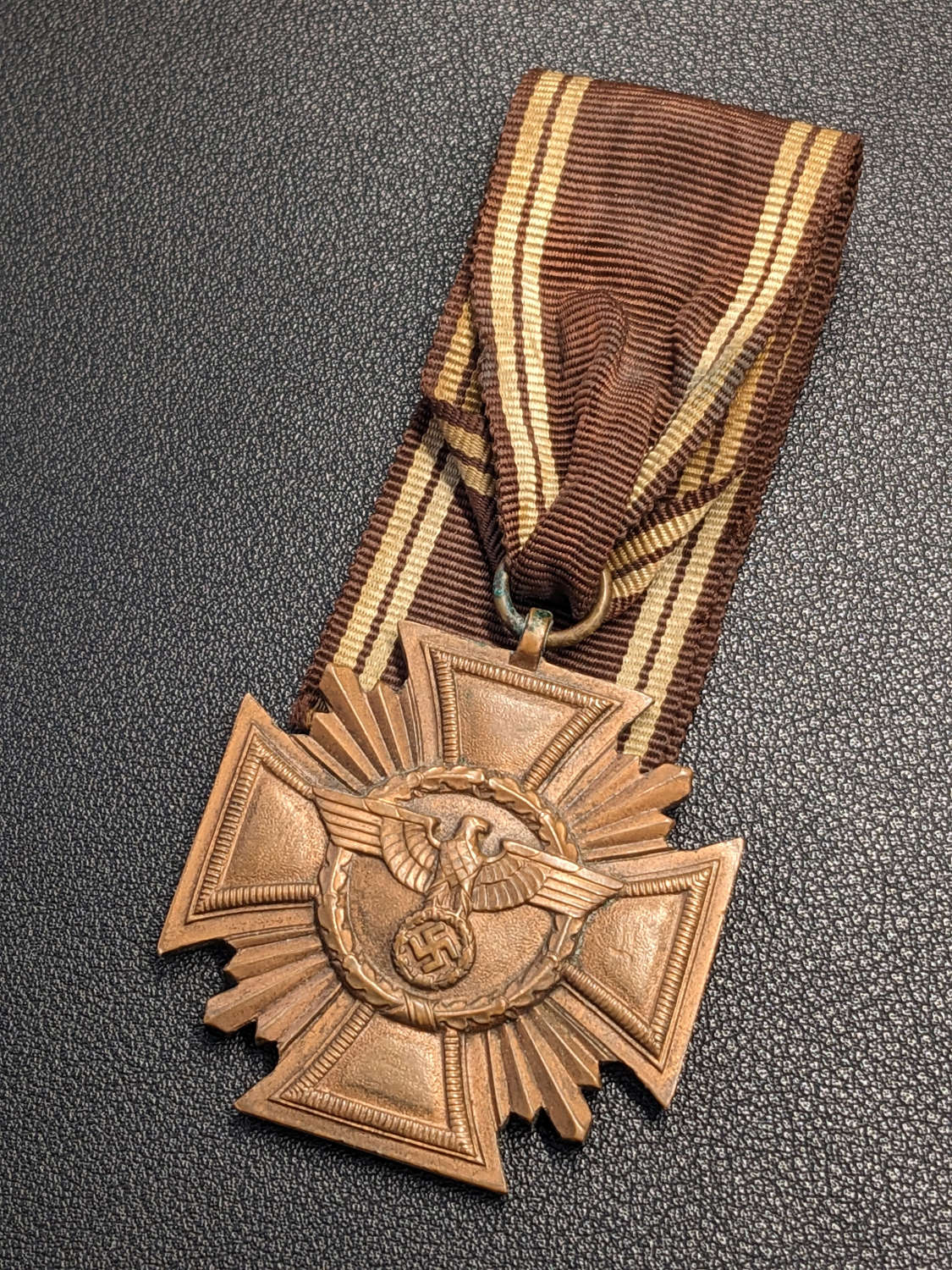 NSDAP Long Service Award  in Bronze Maker 21
