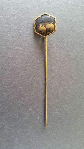 WWII Japanese Gilt Patriotic lapel Pin