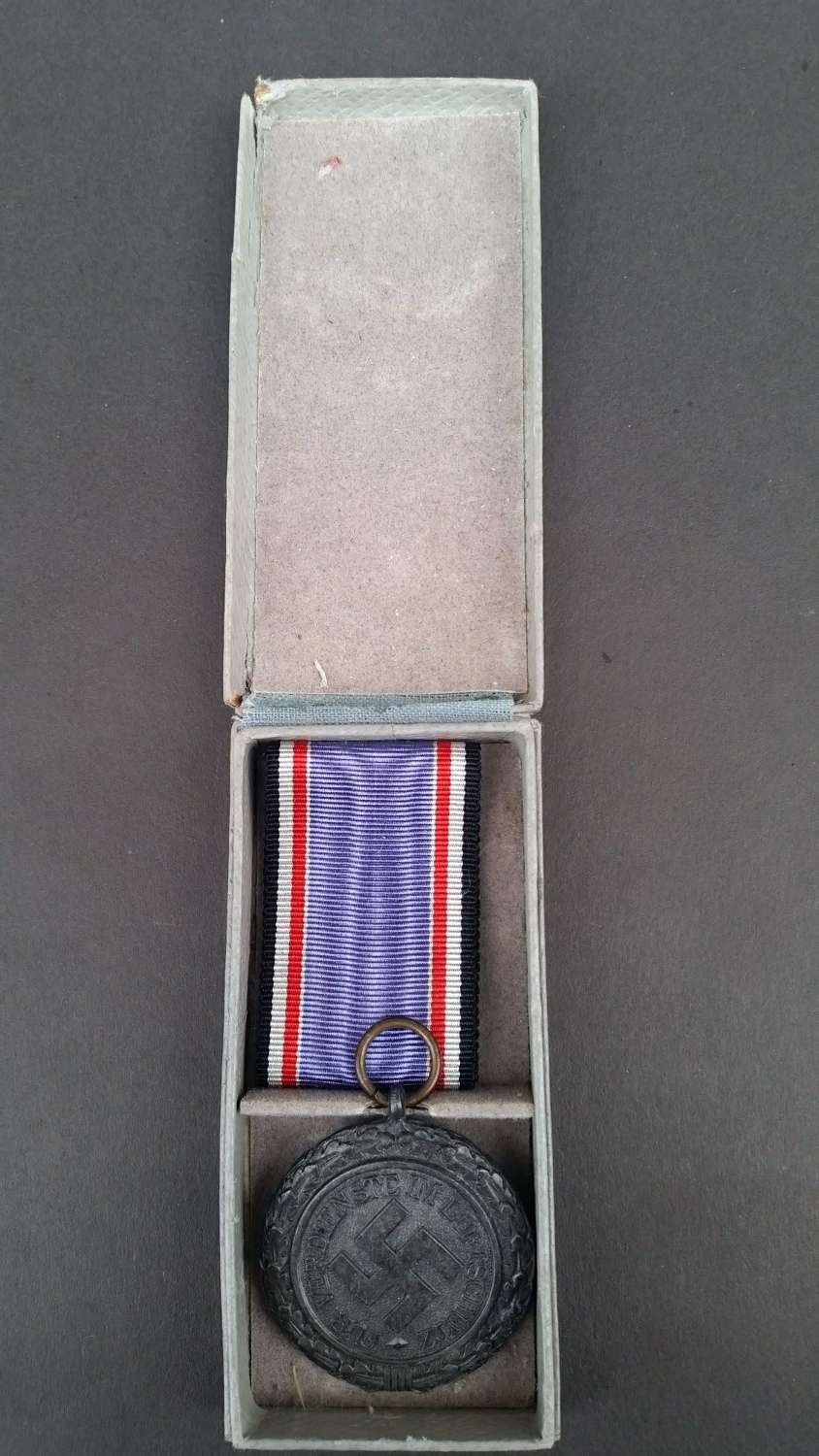 Boxed Luftschutz Medal 1938