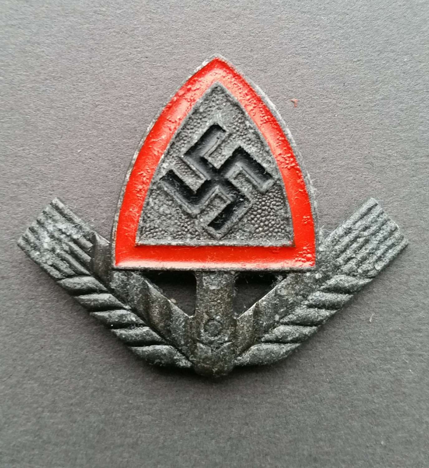 Reich Labour Corp Cap Badge