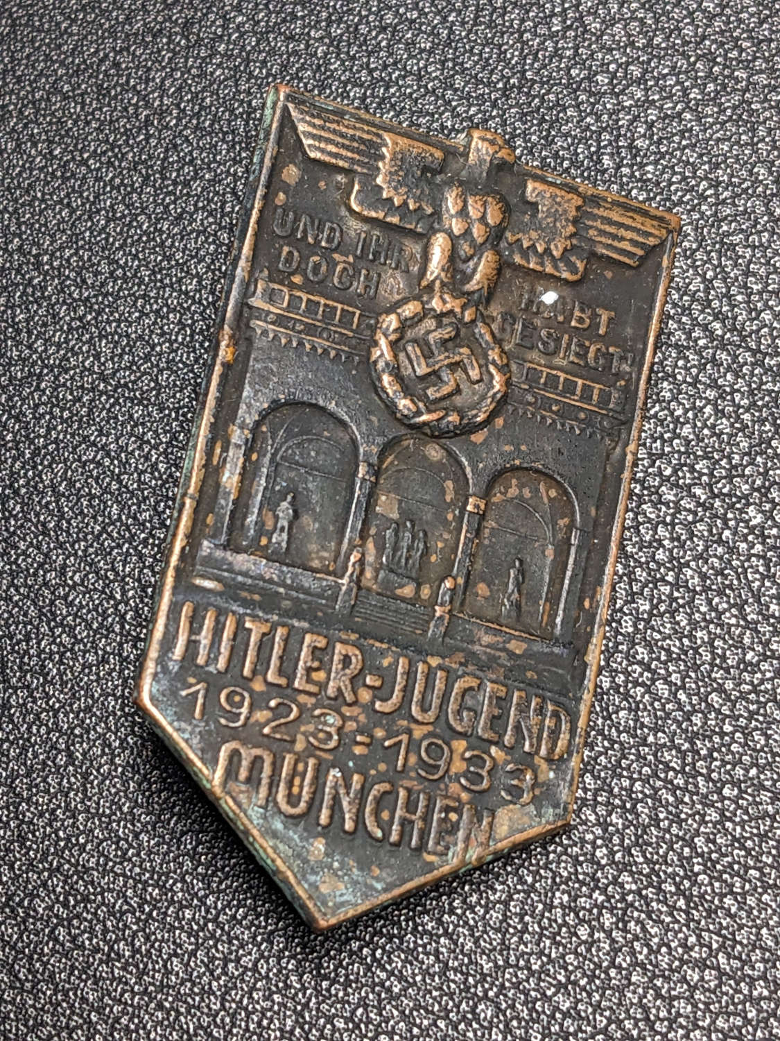 HitlerJugend 1923-33 Munchen Tinnie