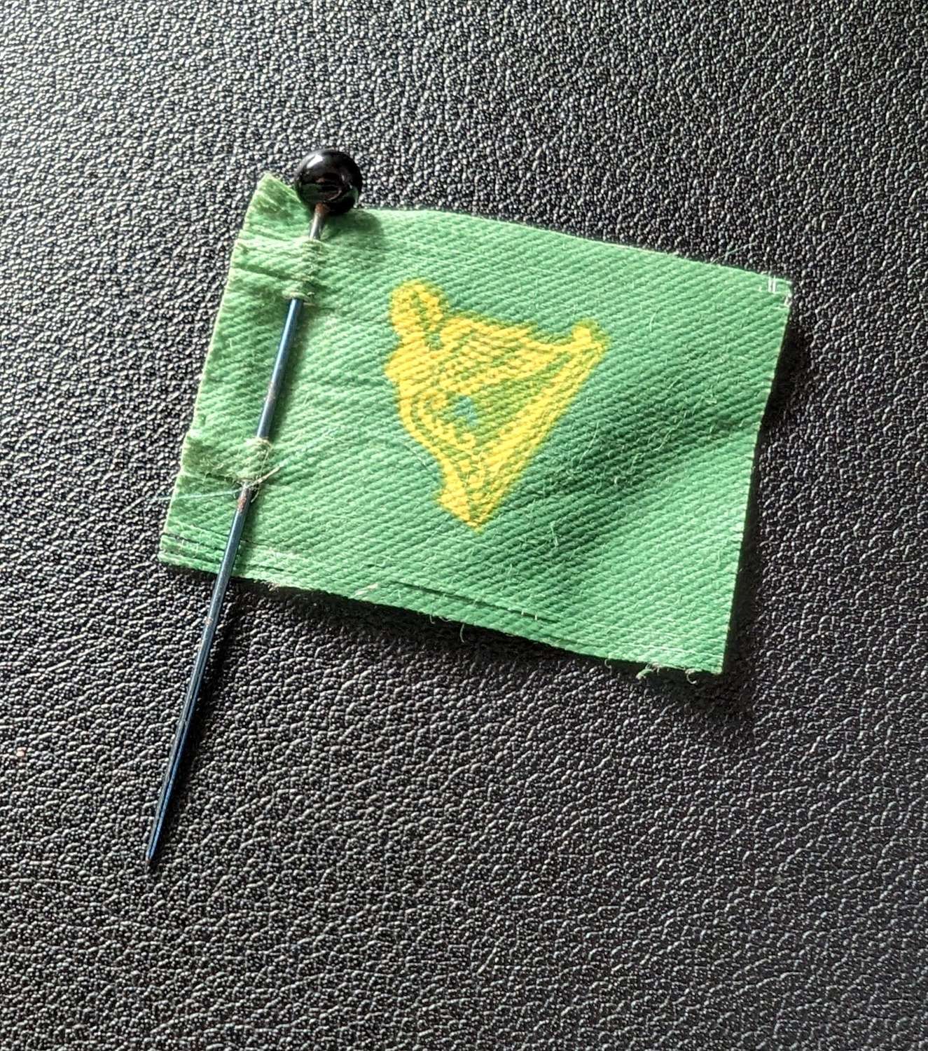 Irish Nationalist Silk Lapel Pin ca 1917