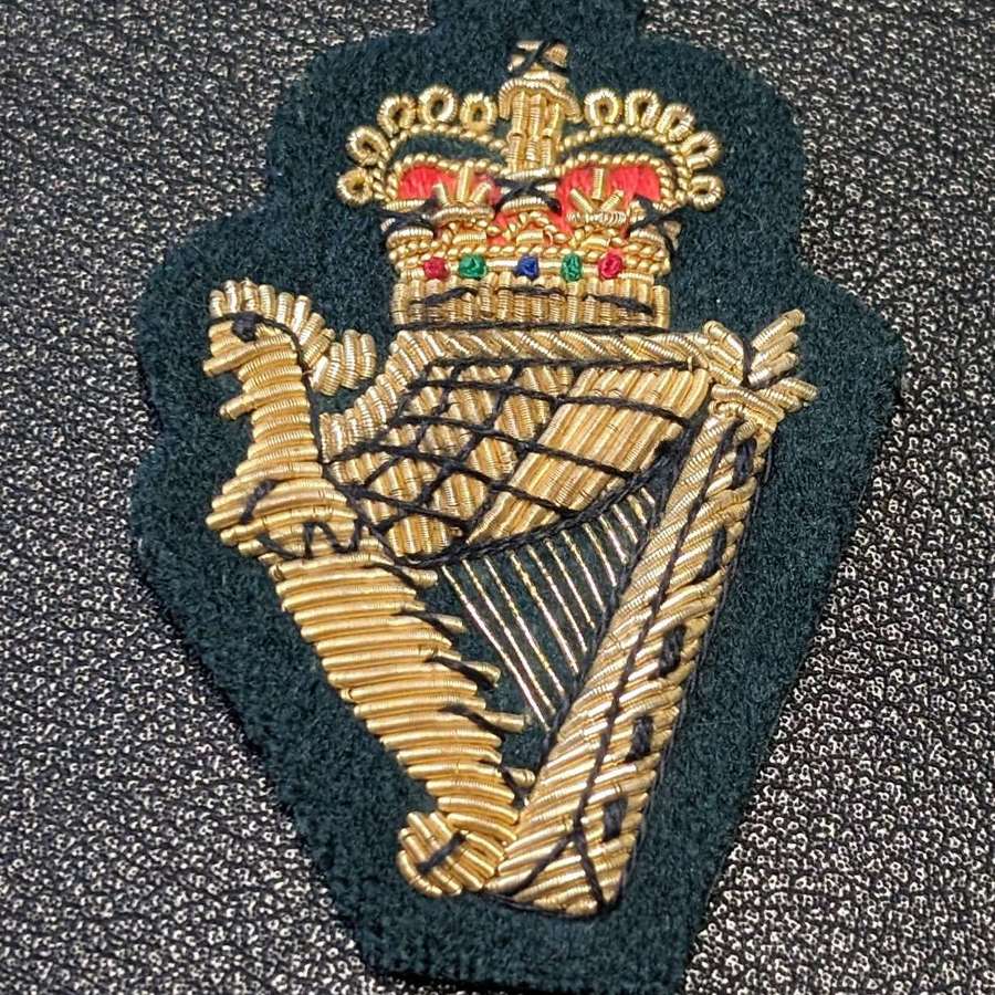 Ulster Defence Regiment Officers Bullion Cap Badge