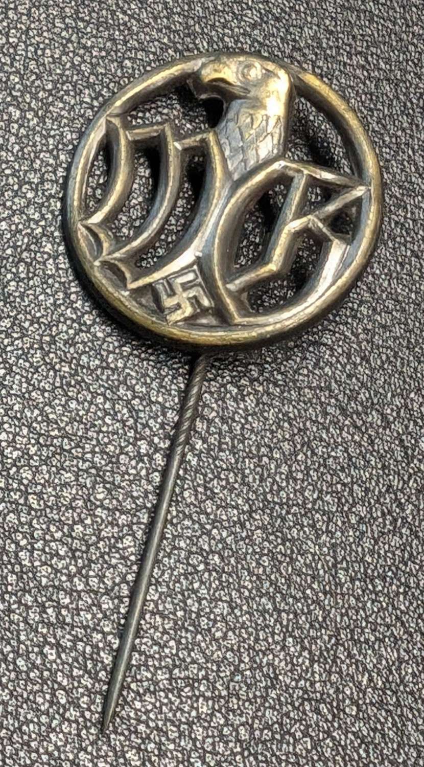 German Armed Forces Auxiliary Pin Badge