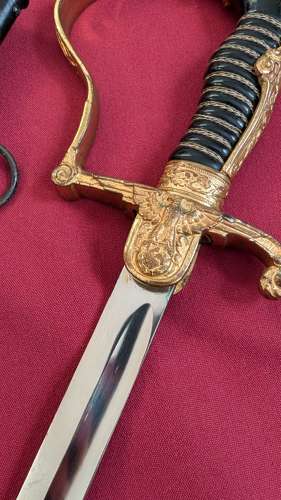 Deutsche Heer Officers Lionhead Dress Sword