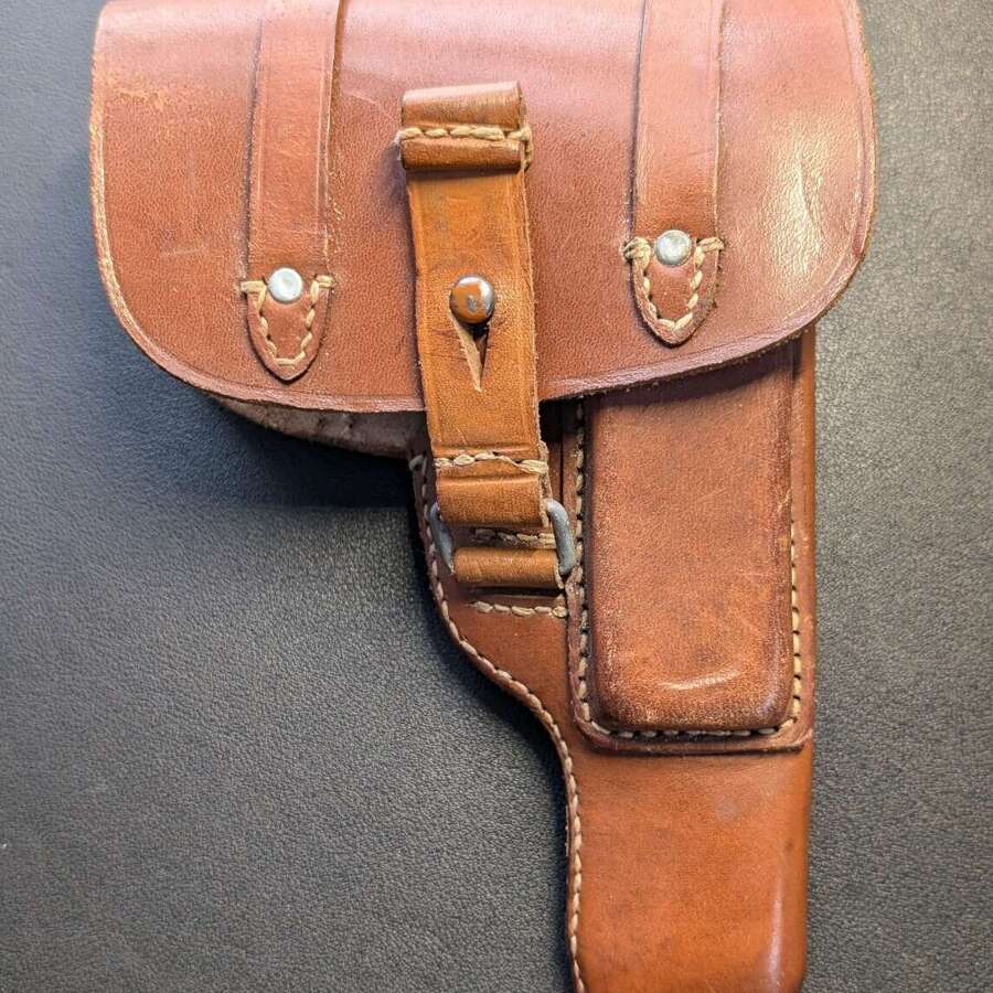Luftwaffe P37 Hungarian Femanu Holster
