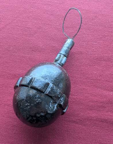 M17 Imperial German Egg Grenade & Detonator Stalk