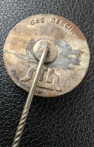 Der Stahlhelm Honour Pin