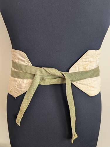 WWII Senninbari (千人針, 'Thousand Person Stitches Belt'