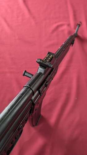 MP44 Assault Rifle (Maschinenpistole 44) Early Deactivation